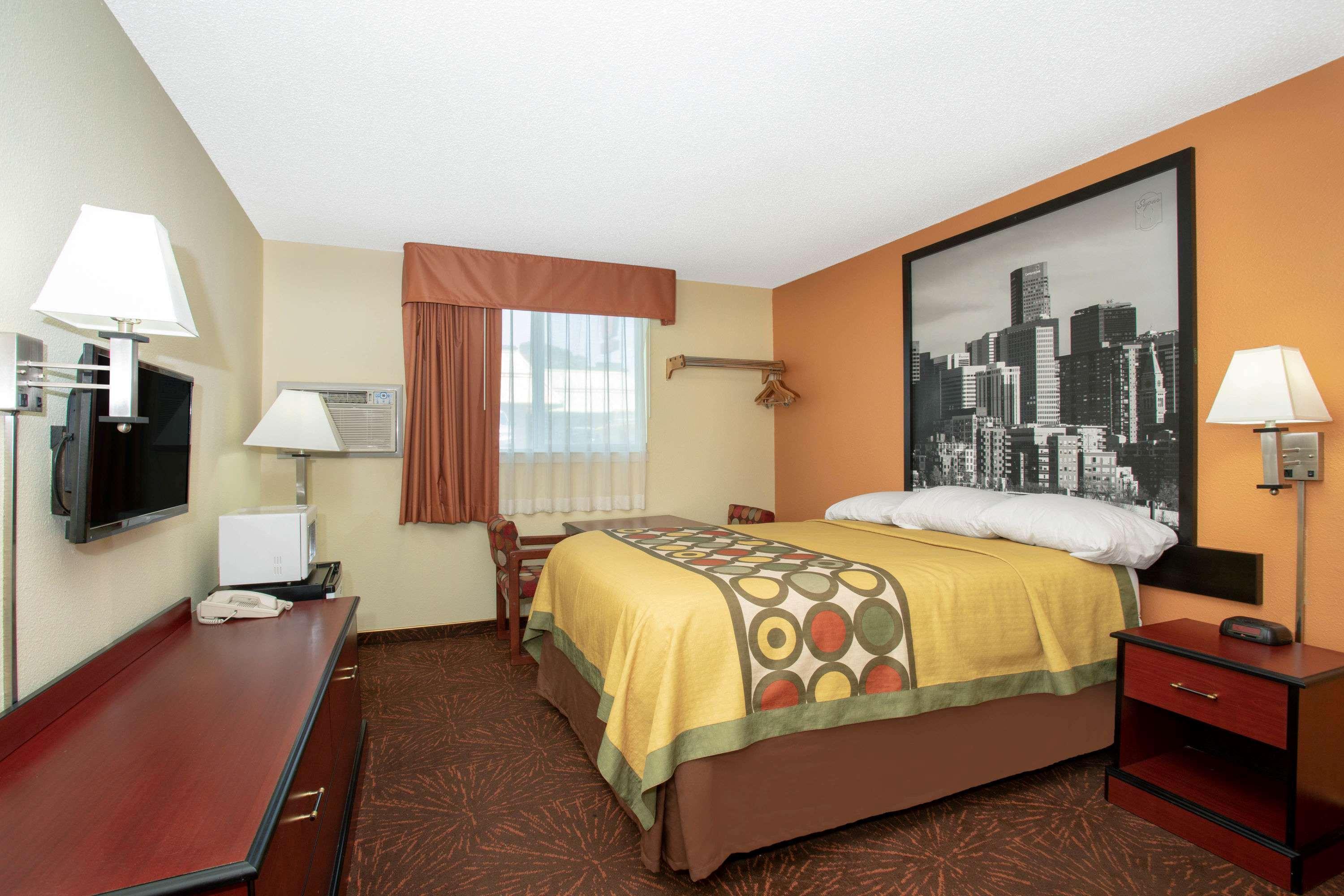 Oyo Hotel Castle Rock Co Downtown Extérieur photo