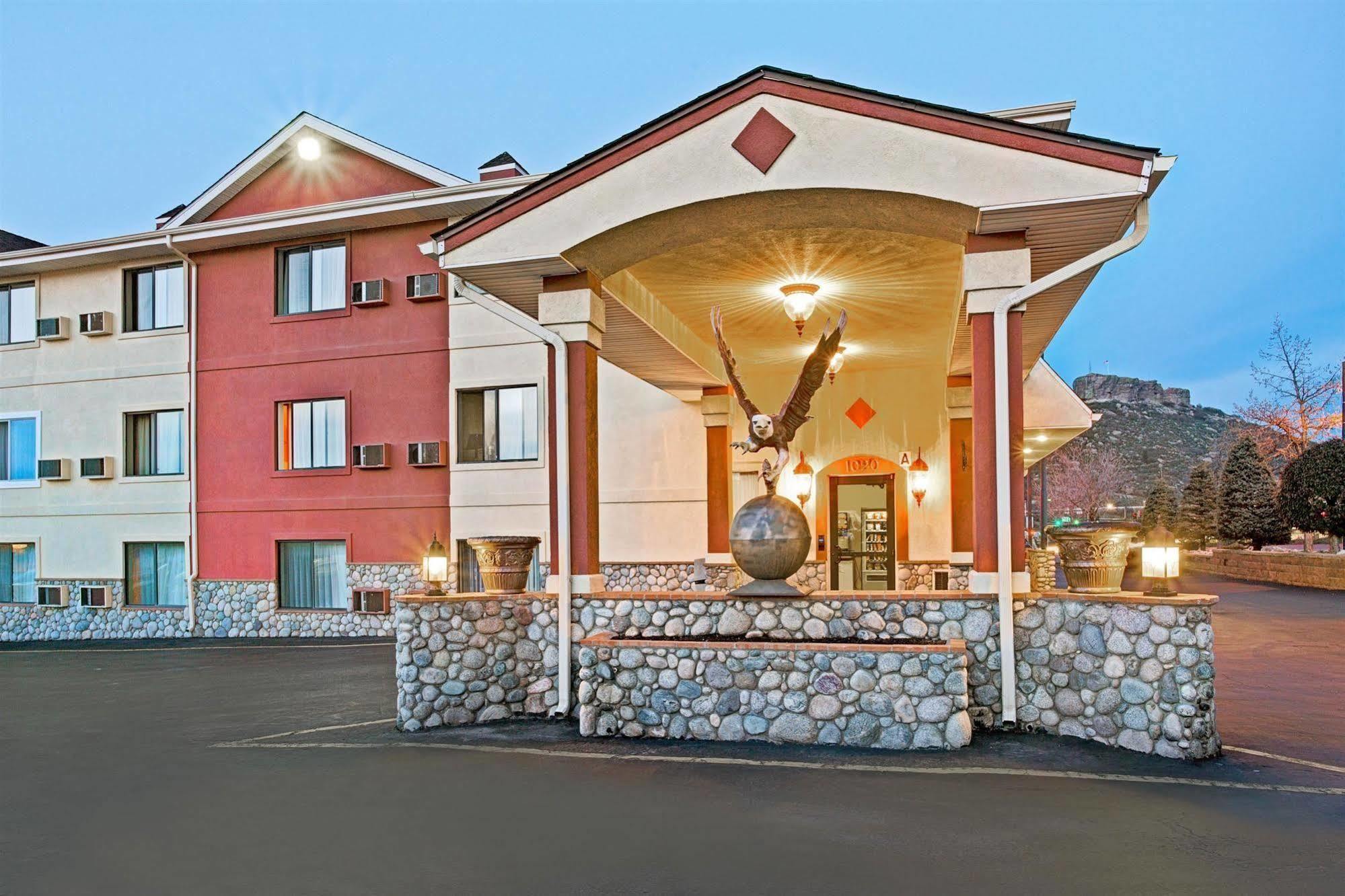 Oyo Hotel Castle Rock Co Downtown Extérieur photo